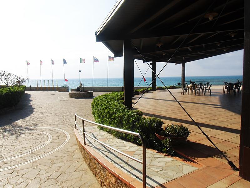 Villaggio Hotel Club Calanovellamare Piraino Exteriér fotografie
